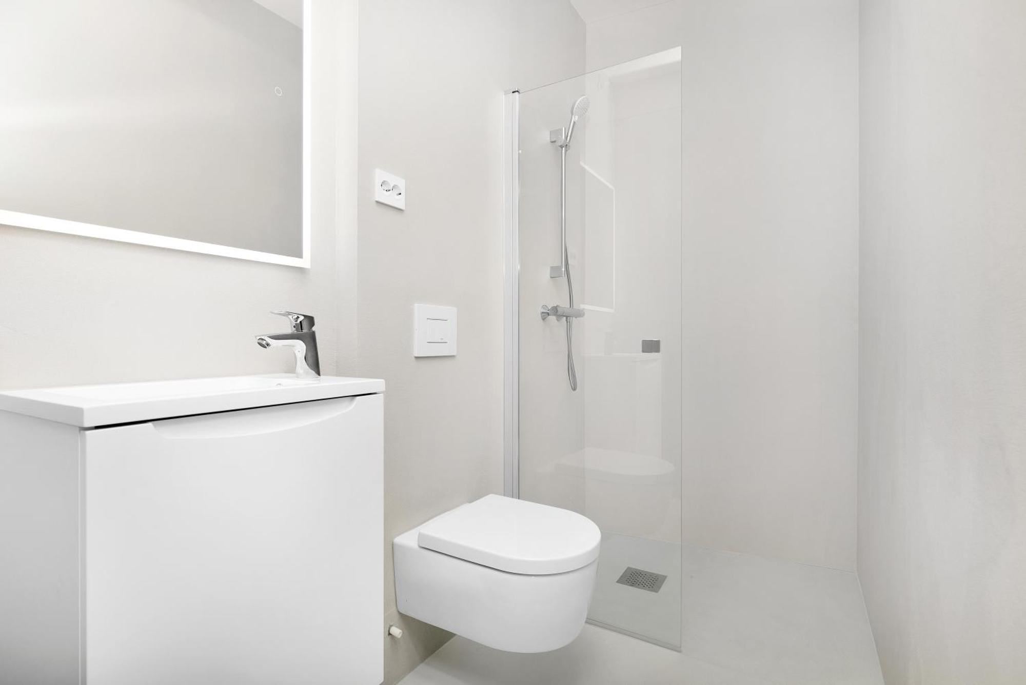 Central Guest House - Bedroom With En Suite Bathroom Stavanger Room photo