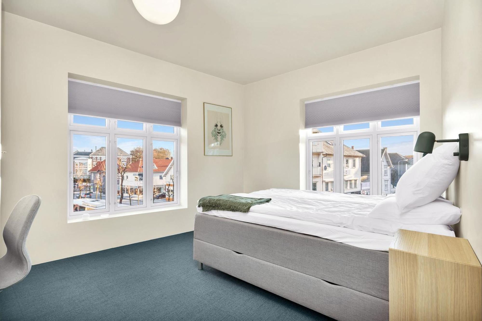 Central Guest House - Bedroom With En Suite Bathroom Stavanger Exterior photo