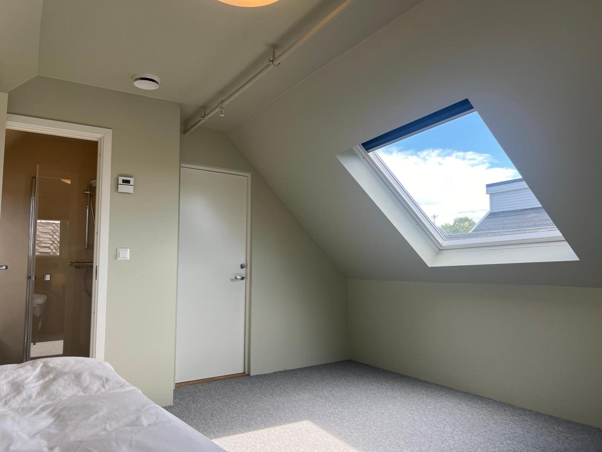 Central Guest House - Bedroom With En Suite Bathroom Stavanger Room photo